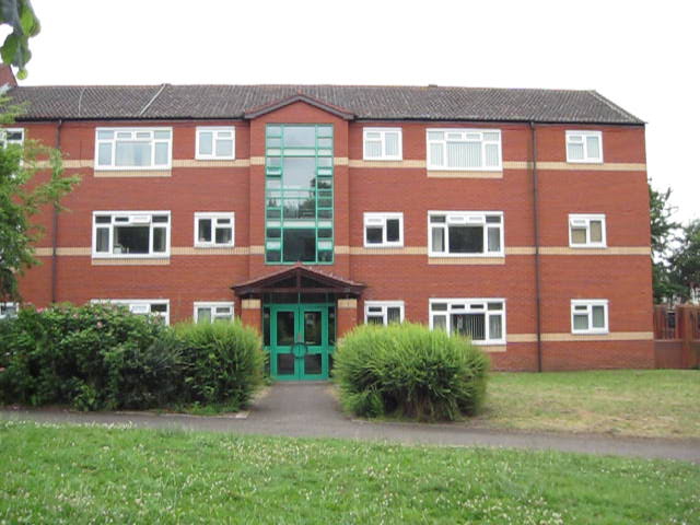 Masefield Drive, Leyfields
